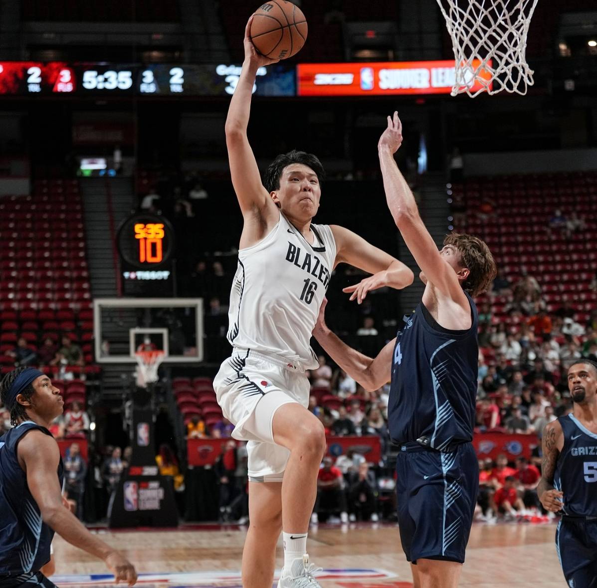 开拓者提前召回杨瀚森事件 开拓者提前召回杨瀚森事件