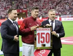 天博体育平台官网-里程碑夜！葡萄牙体育迎来里程碑，意大利杯关键时刻刷纪录，底气十足，训练强度明显提升